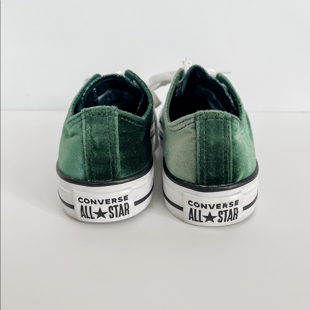 Emerald Velvet Low Top Converse